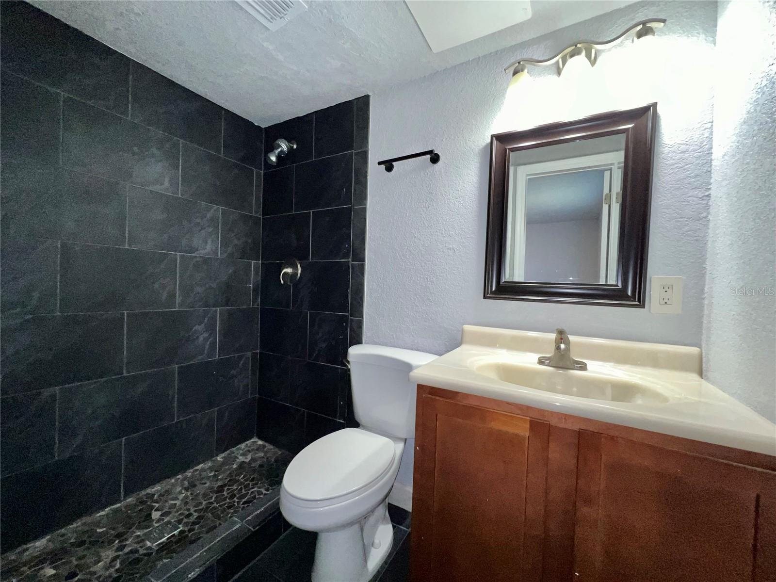 METRO/MICHIGAN PARK CONDO - Residential