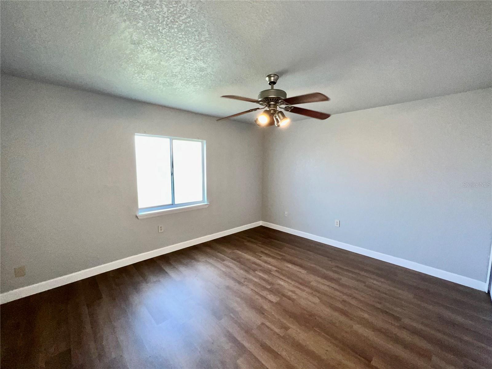 METRO/MICHIGAN PARK CONDO - Residential
