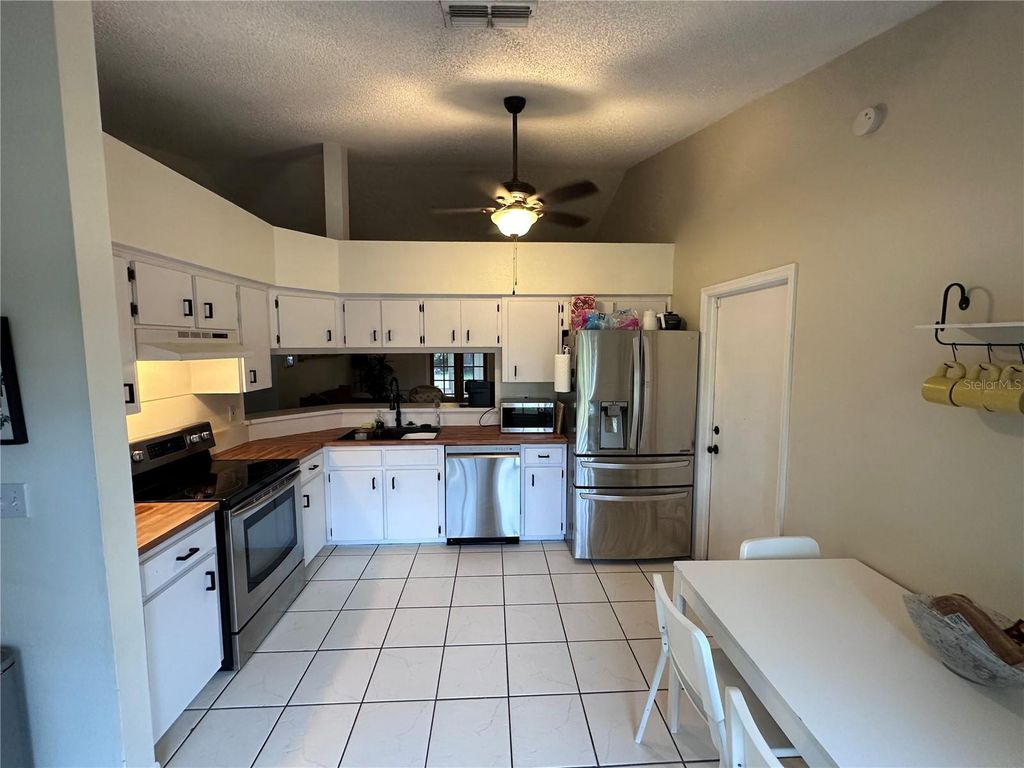 Photo of 3722 Verna Court, Lakeland, FL 33812 (MLS # L4958112)