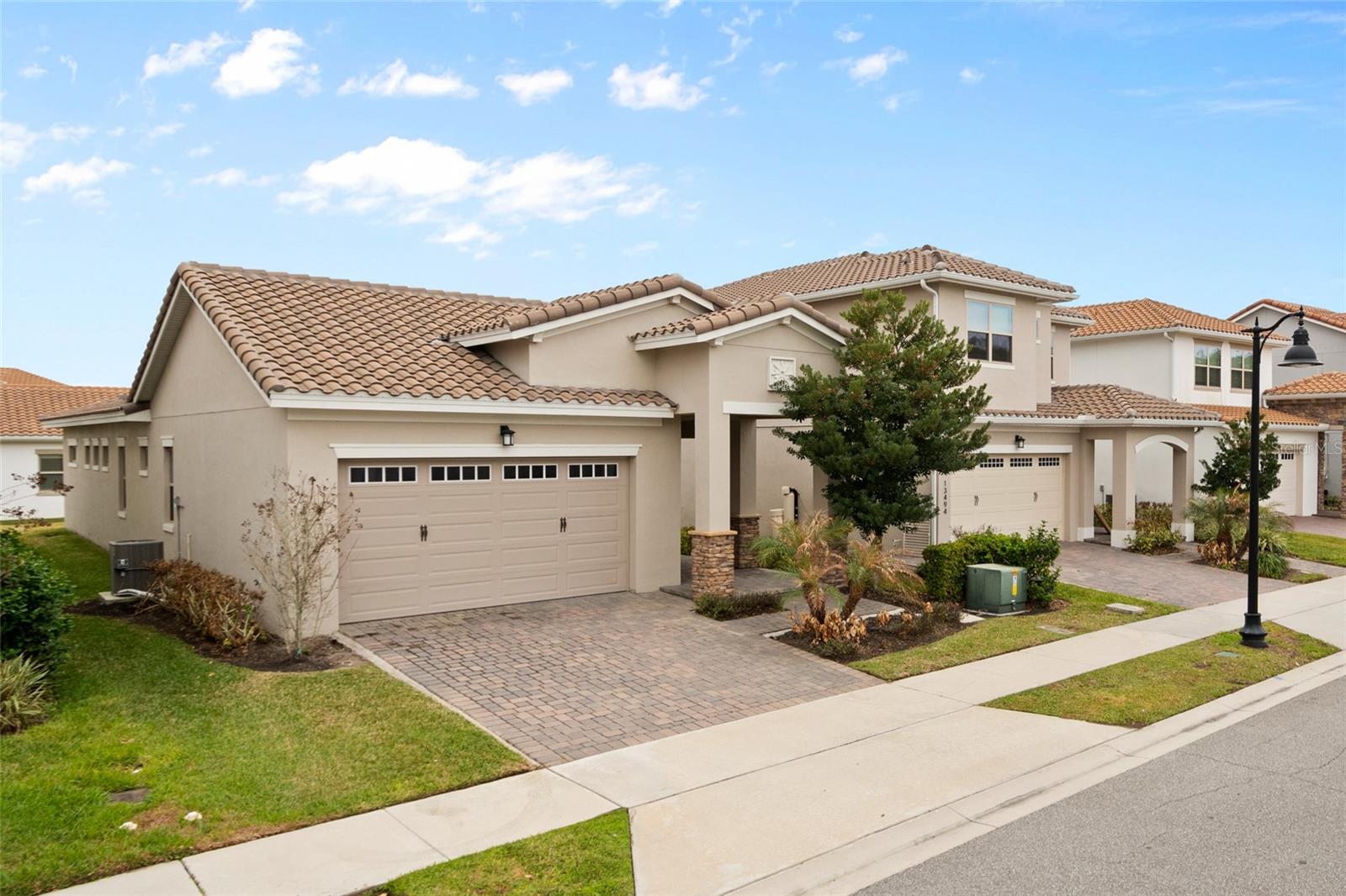 EAGLE CRK VILLAGE I - Residential