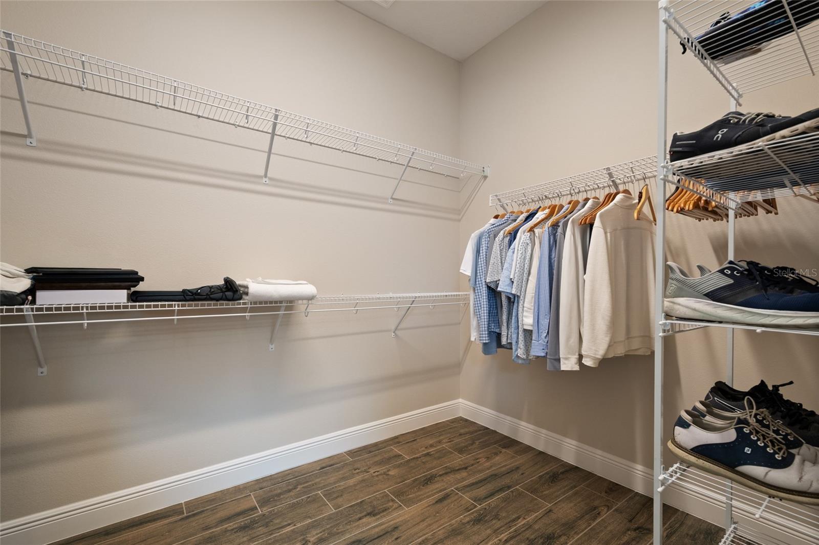 EAGLE CRK VILLAGE I - Residential