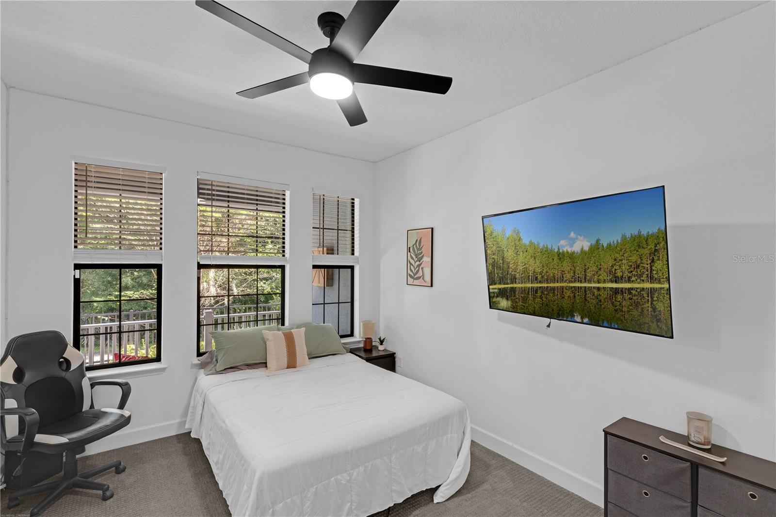 SEMINOLE CROSSING TWNHMS - Residential