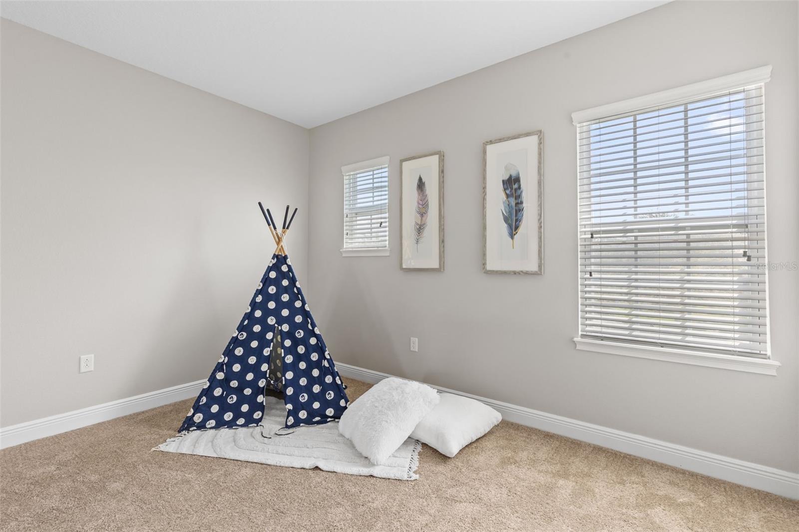 GRAND HAMPTON PH 5 - Residential