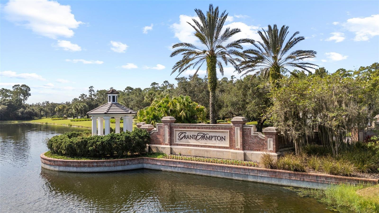 GRAND HAMPTON PH 5 - Residential