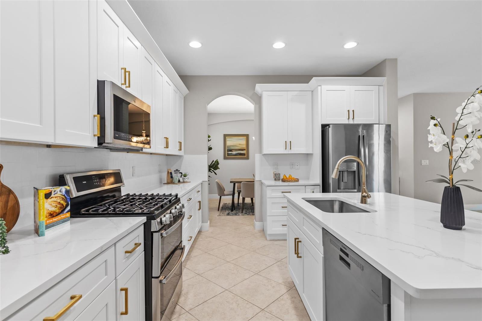 GRAND HAMPTON PH 5 - Residential