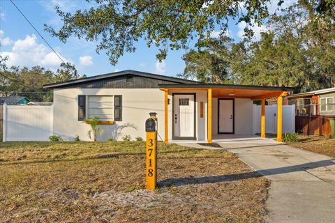 A home in TAMPA