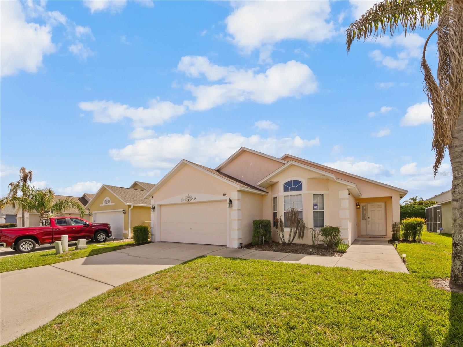 WESTBURY - Residential