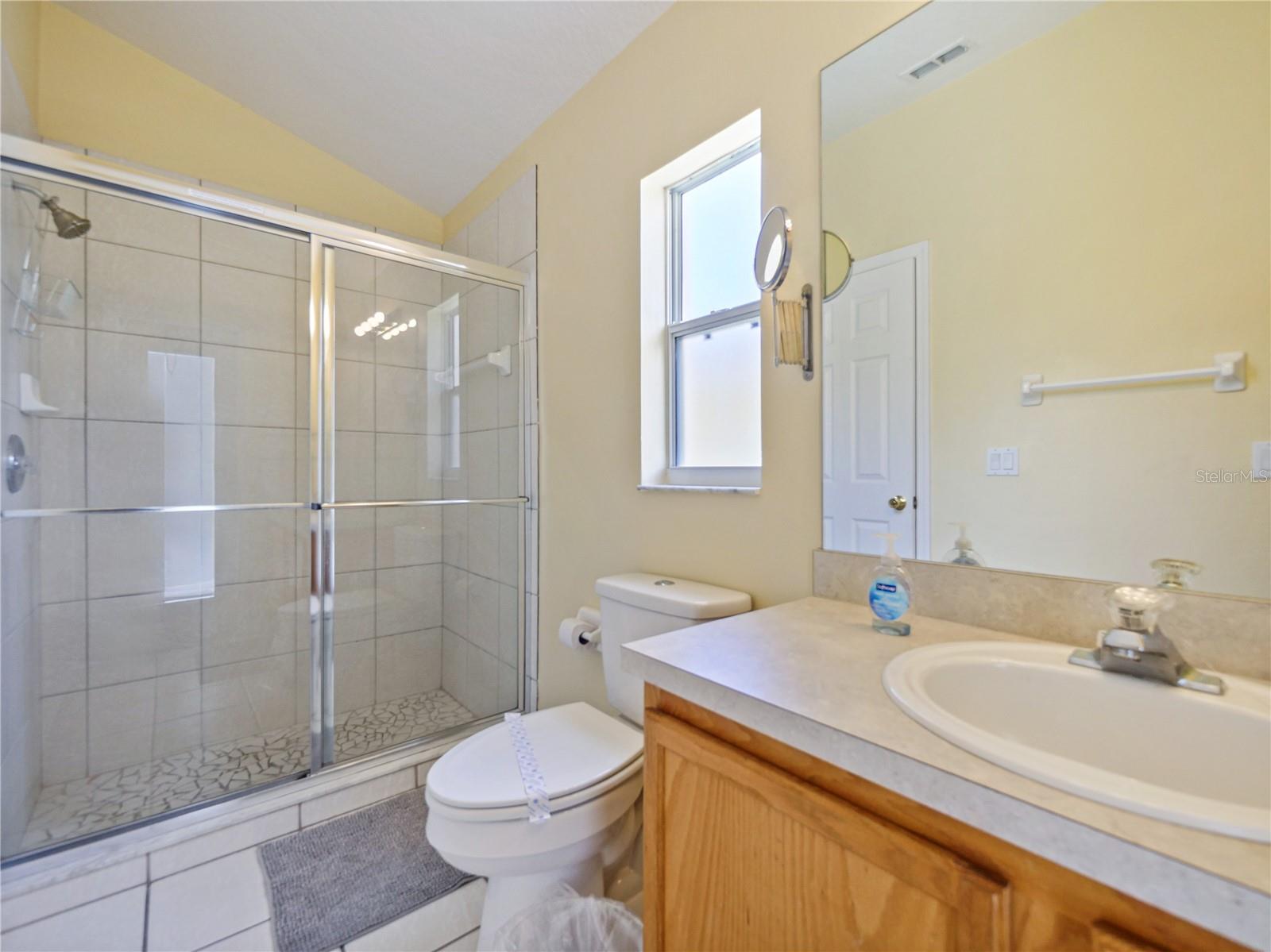 WESTBURY - Residential