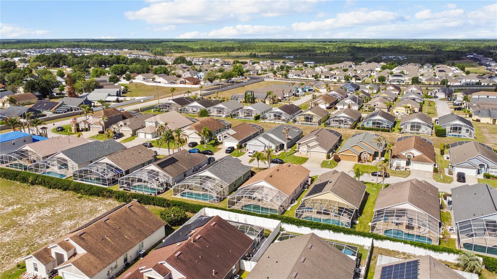 WESTBURY - Residential