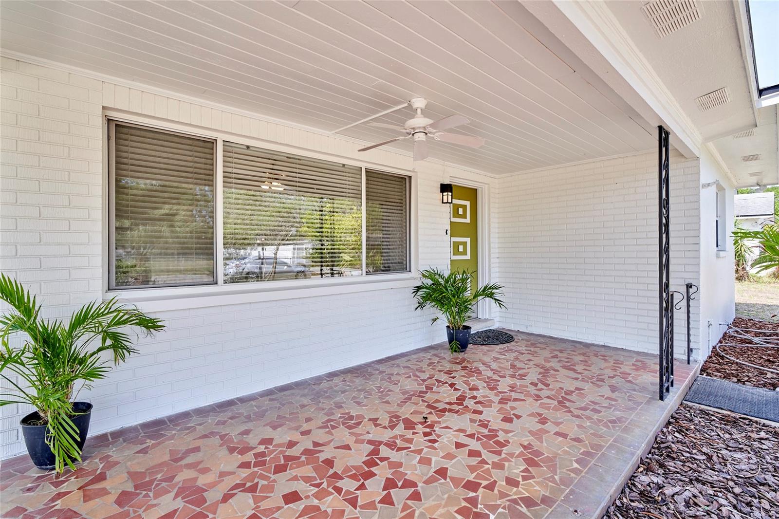 LINCOLN TERRACE - Residential Lease