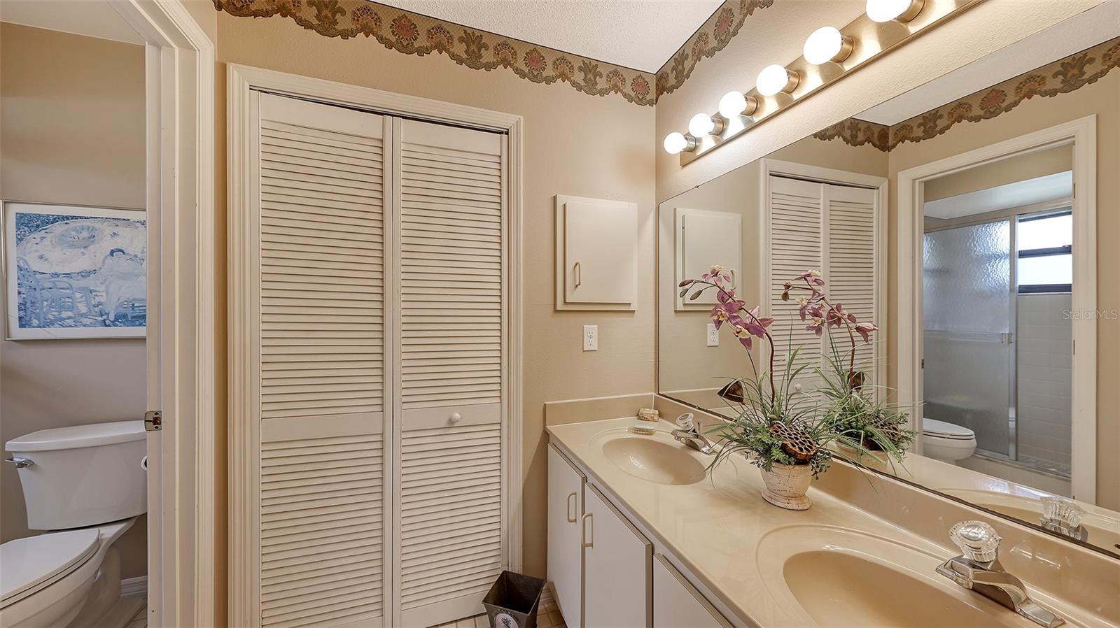 LAKES OF SARASOTA III - Residential