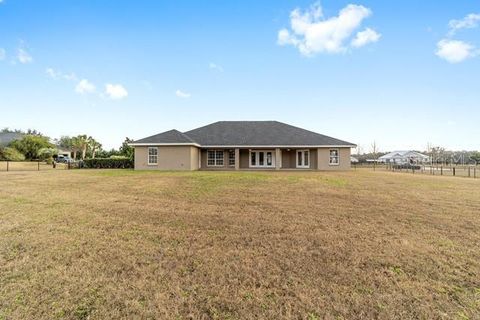 Tiny photo for 3305 NE 106th Street, Anthony, FL 32617 (MLS # OM715089)
