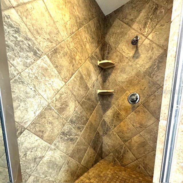 ANTHONY DOWNS - Residential