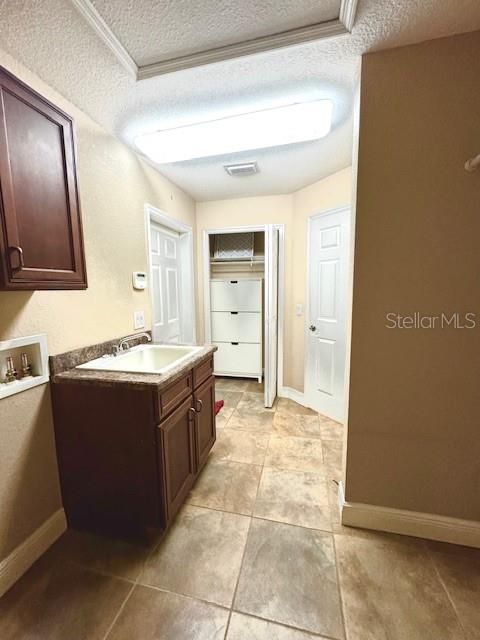 Tiny photo for 3305 NE 106th Street, Anthony, FL 32617 (MLS # OM715089)