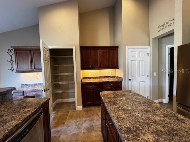 ANTHONY DOWNS - Residential