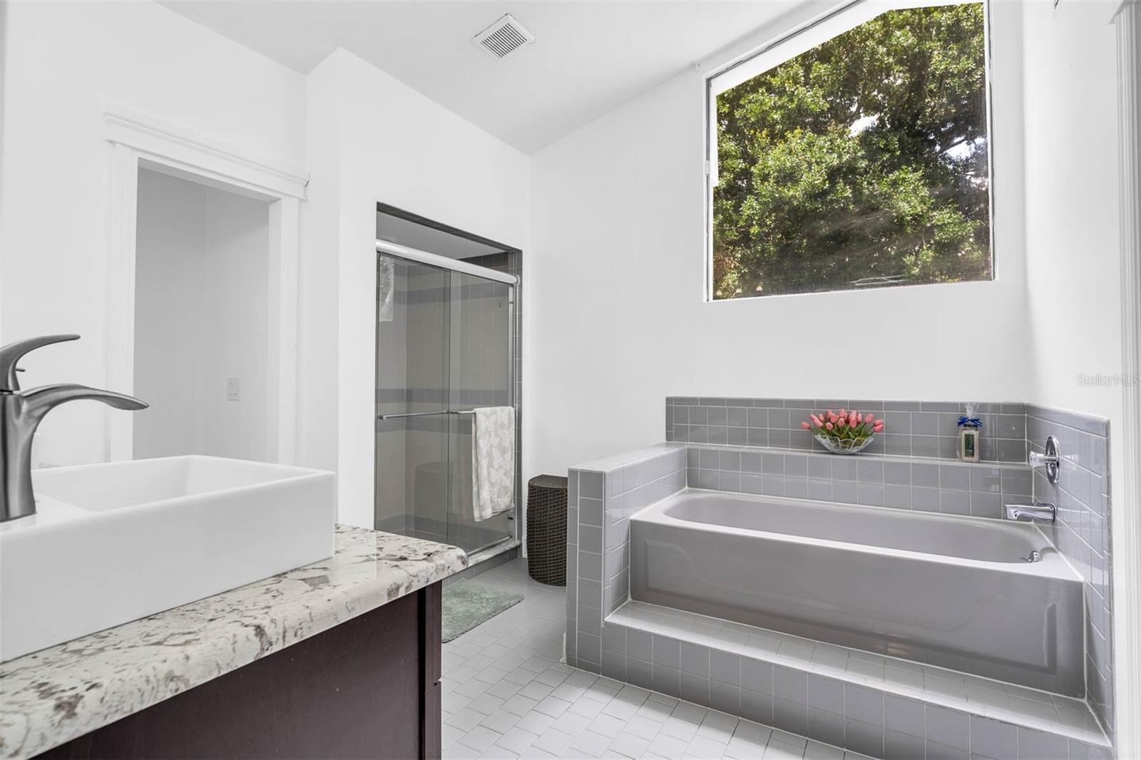 WOODLANDS WINDERMERE - Residential Lease