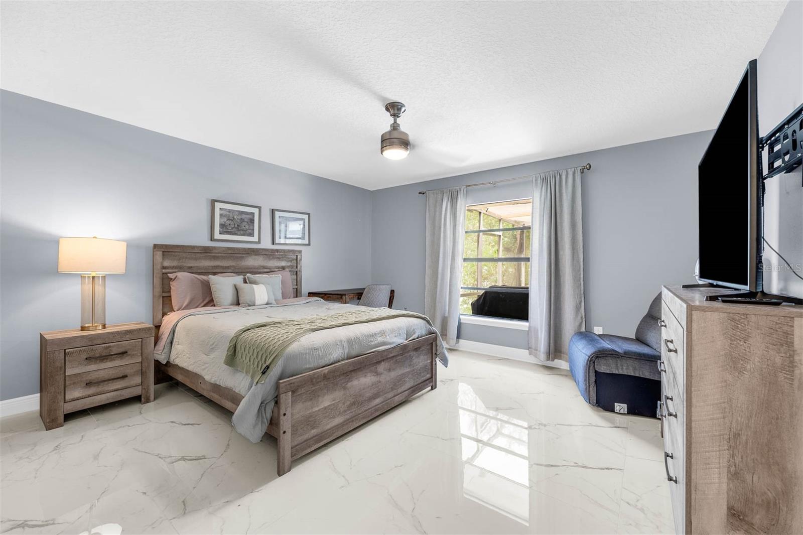 WOODLANDS WINDERMERE - Residential Lease
