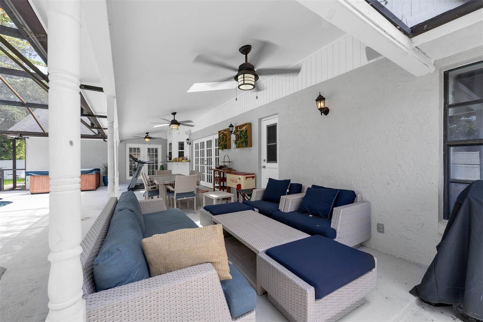 WOODLANDS WINDERMERE - Residential Lease