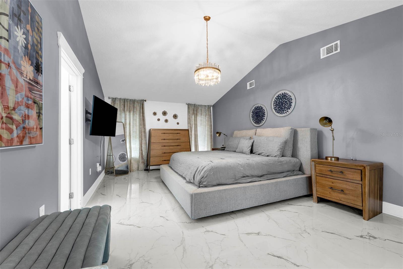 WOODLANDS WINDERMERE - Residential Lease