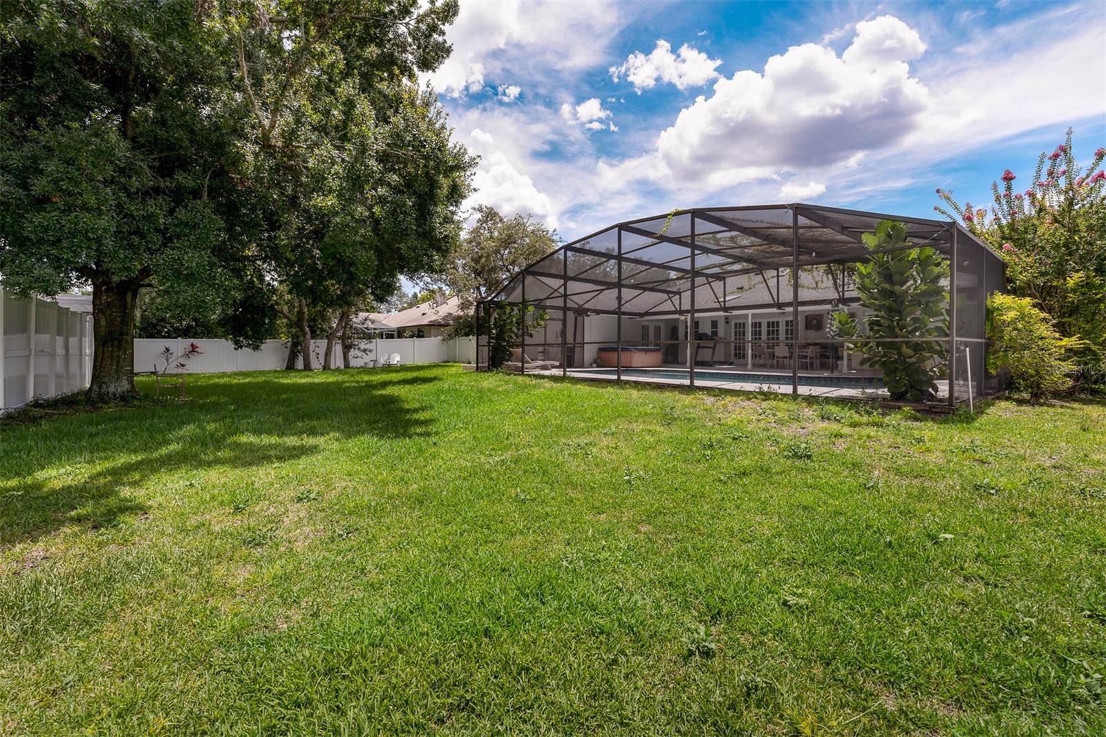 WOODLANDS WINDERMERE - Residential Lease