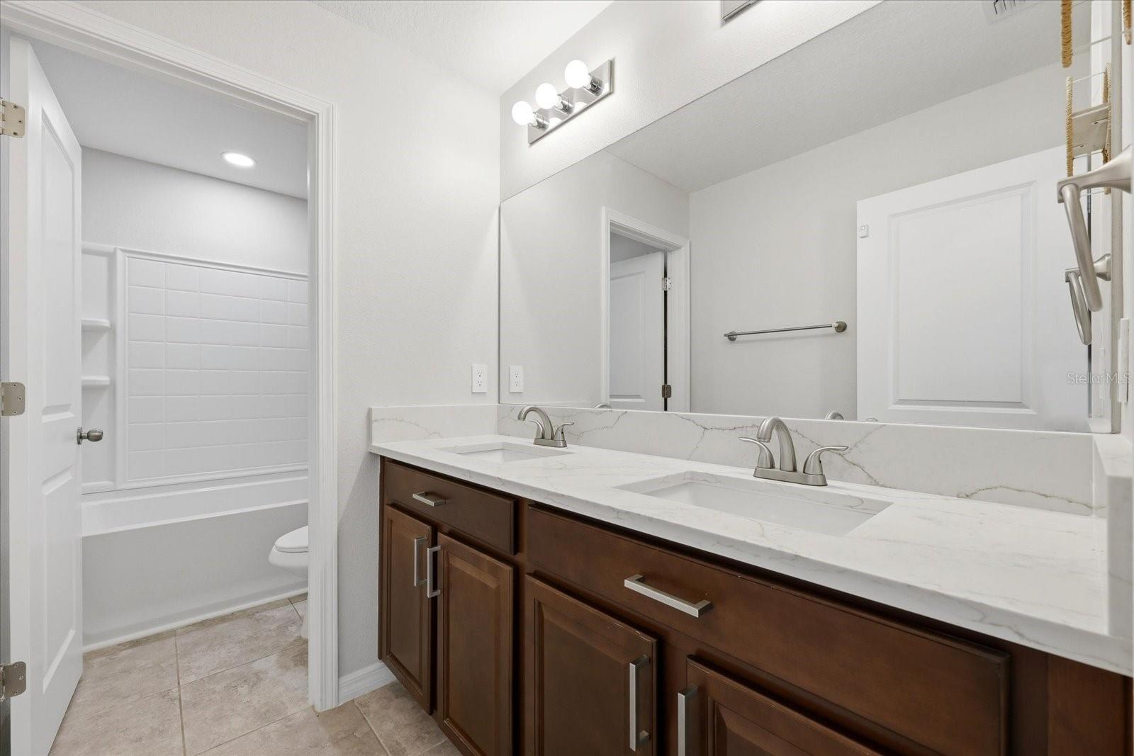 CONNERTON VILLAGE 2 PRCL 213 PH 1C - Residential