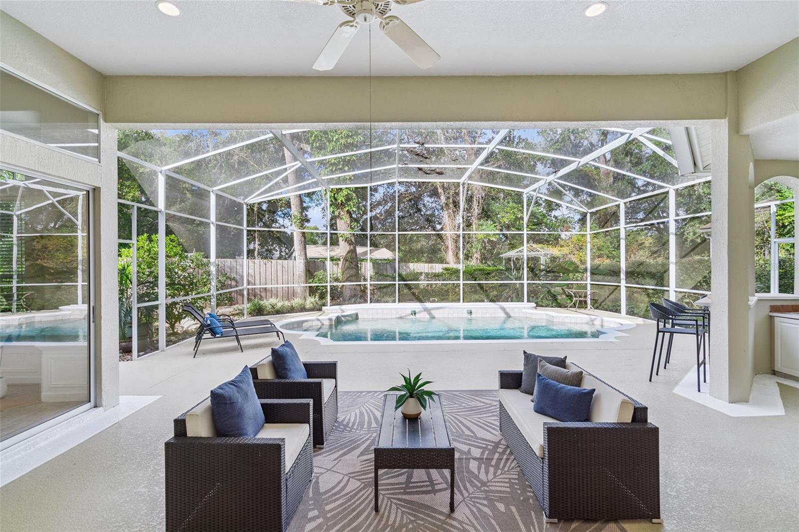 1702 MAJESTIC OAK DRIVE