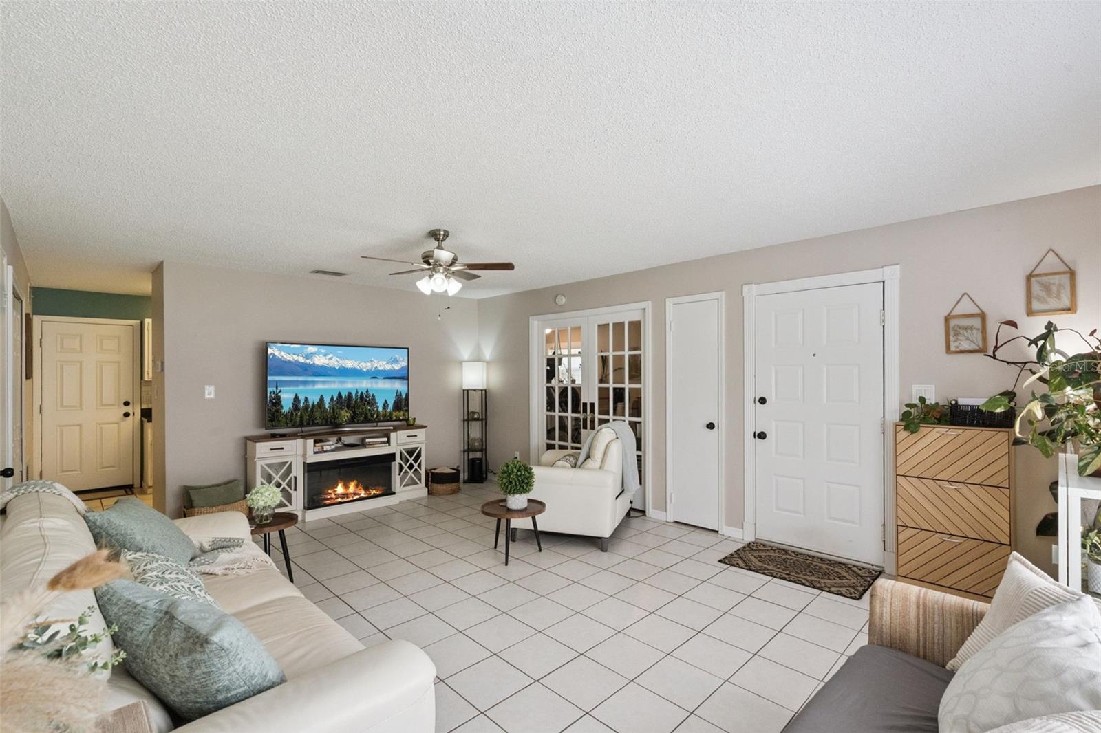 FERNBROOK TRAILS PH 3 - Residential