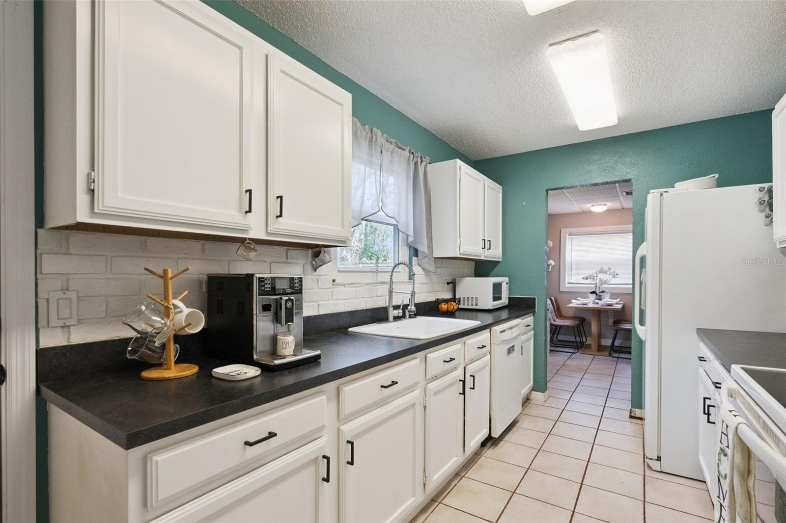 FERNBROOK TRAILS PH 3 - Residential