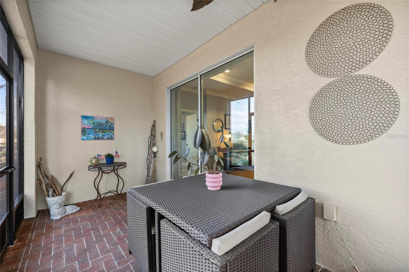 INDIGO EAST - Residential