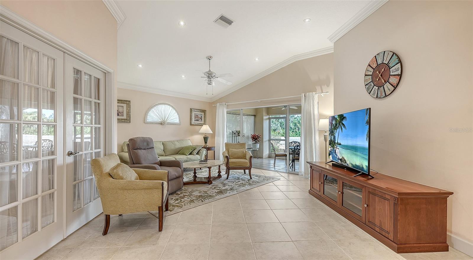 VILLAS AT DEER CREEK - Residential