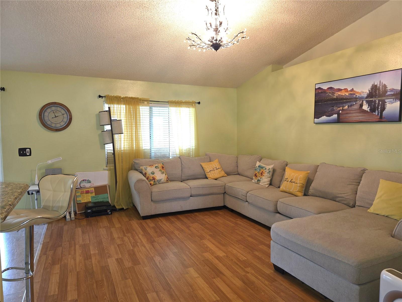 DELTONA LAKES UN 43 - Residential