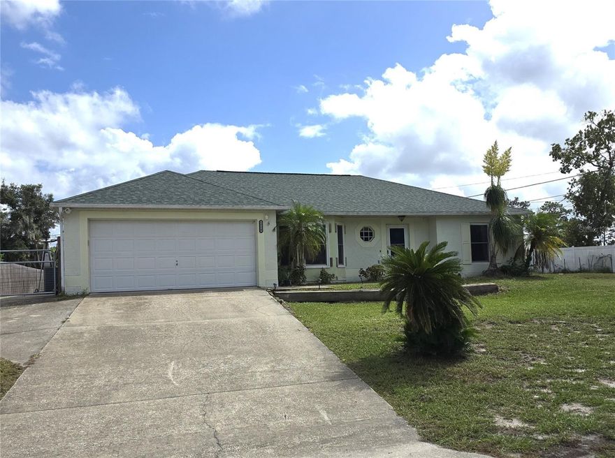 Welcome to 1778 Baldock Ct! This meticulously maintained, move-in-ready gem offers comfort, space, and functionality. With its desirable split 3-bedroom floorplan, 2 full bathrooms, a breezy Florida room, and a generous 2-car garage, this property will exceed your expectations! Stepping inside, you’ll discover an inviting space for your formal dining and living needs, highlighted by an abundance of natural light, arches, and high ceilings. Step through one arched doorway to a large, open main living room. Complementing the main entertaining space, an adjacent bar-style breakfast counter overlooks the eat-in kitchen. Beyond the sliding doors, the comfortable Florida room provides an ideal space for relaxation with its great view of the nearly half-acre expansive backyard. Retreat to the master bedroom, a true oasis of tranquility. This grand room offers a peaceful escape from the outside world, complete with an ensuite bathroom, walk-in shower, large soaking bathtub, and TWO generous walk-in closets. The two additional bedrooms are equally well-appointed, providing comfortable spaces for rest or study. Whether you're hosting a dinner party or preparing a casual meal for your family, the kitchen is equipped to handle it all. Adjacent to the kitchen is an interior laundry room and garage entrance. The home has a NEWER ROOF - Dec. 2022, Extra R19 INSULATION blown in attic - 2015, Pella Insulated Double pane WINDOWS & SLIDER - 2013. This home is within proximity to schools, medical offices, shopping centers, and recreational amenities, as well as easy access to major transportation routes. Don't miss the opportunity to make this beautiful property your own. Schedule a showing today!!