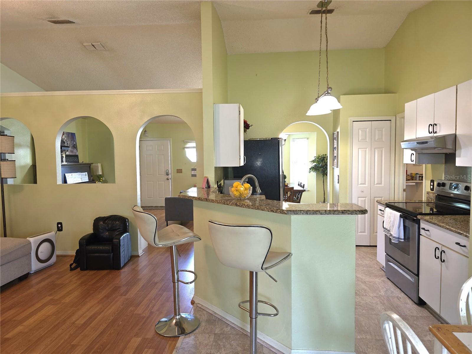DELTONA LAKES UN 43 - Residential