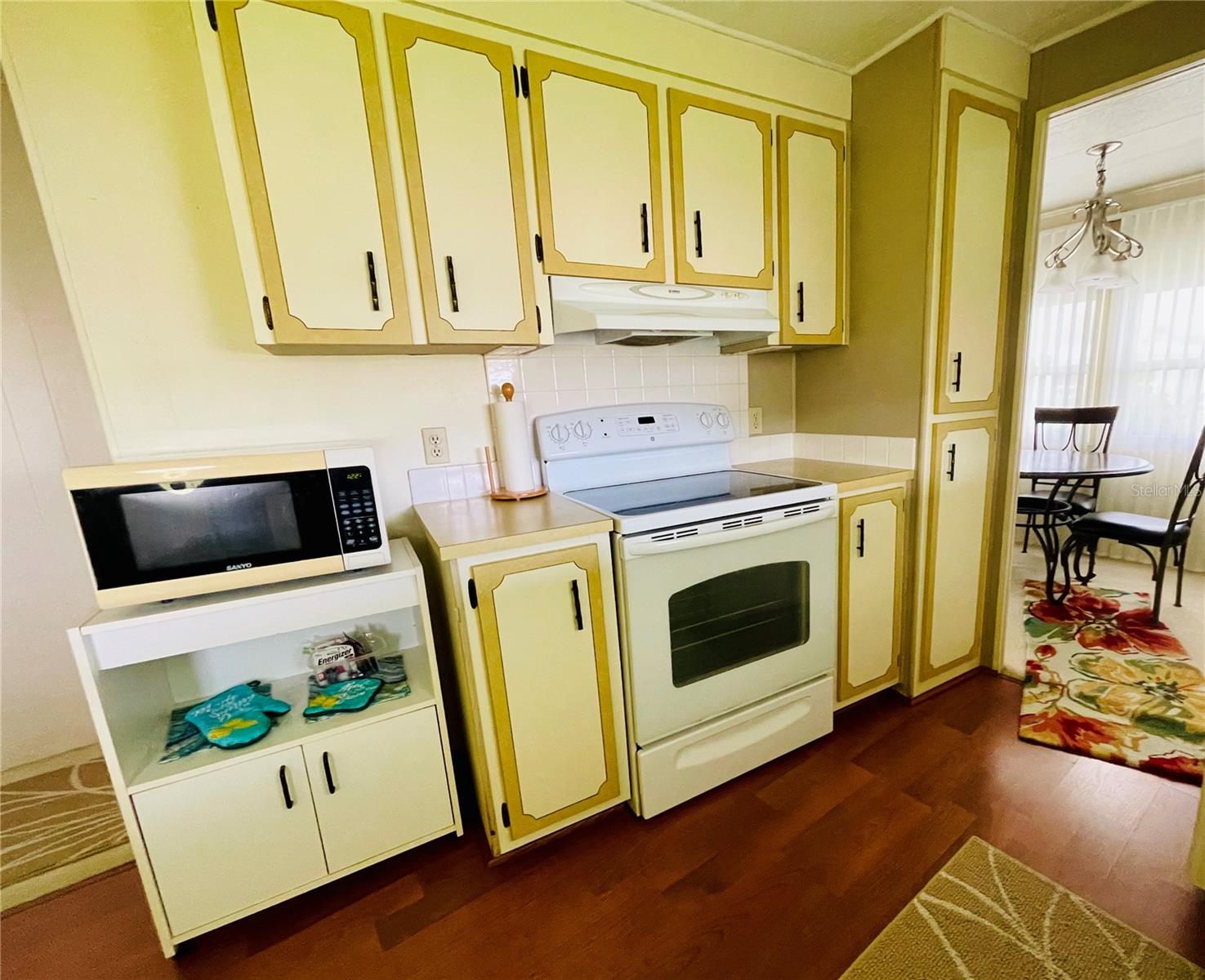 BLUE JAY MOBILE HOME ESTATES CONDO - Residential