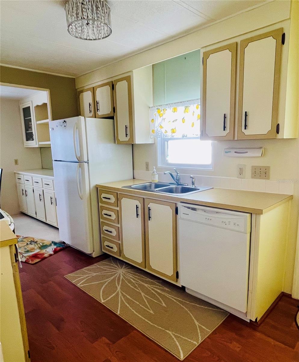 BLUE JAY MOBILE HOME ESTATES CONDO - Residential