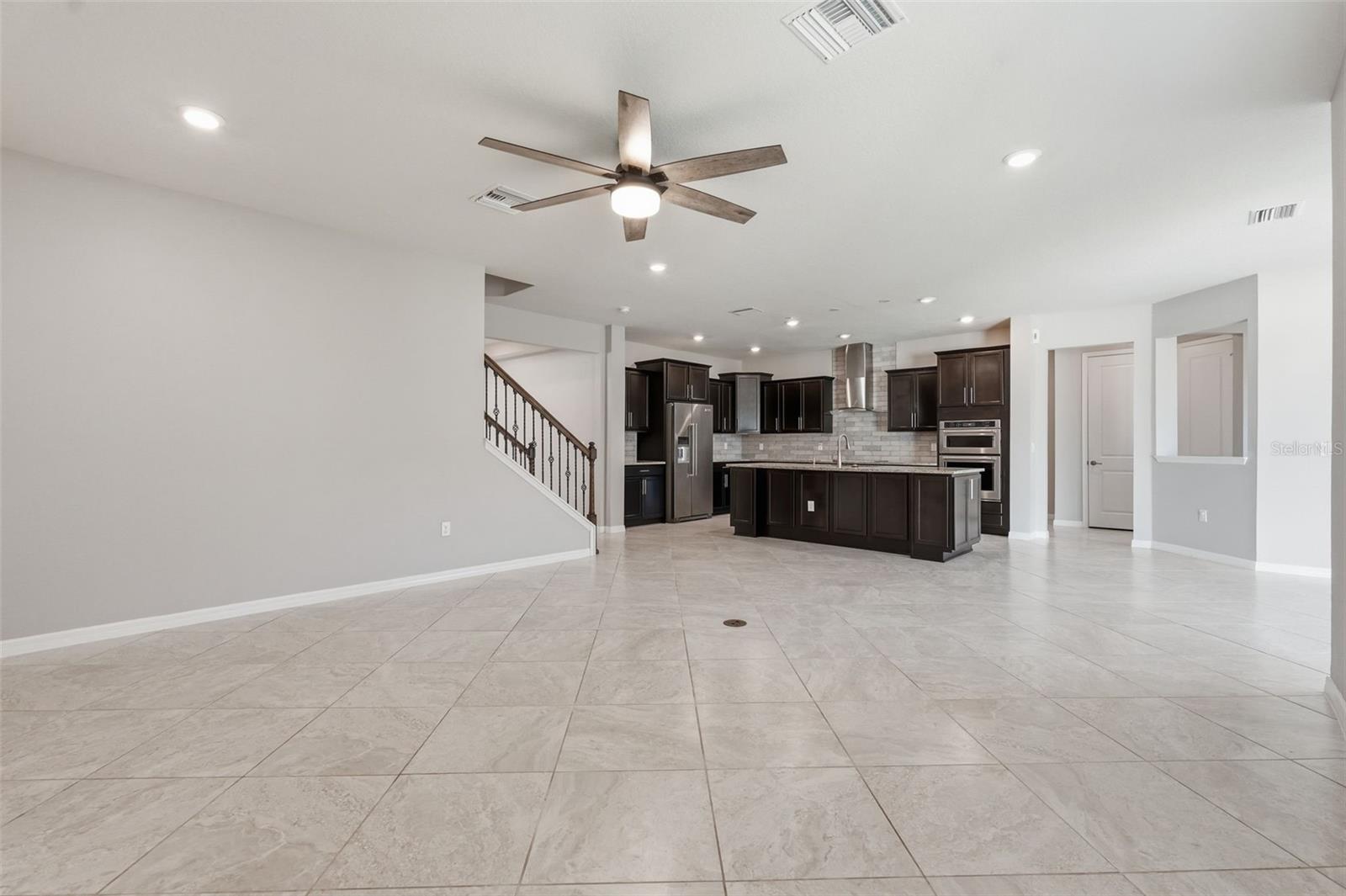 BIRCHWOOD PRESERVE SOUTH - Residential