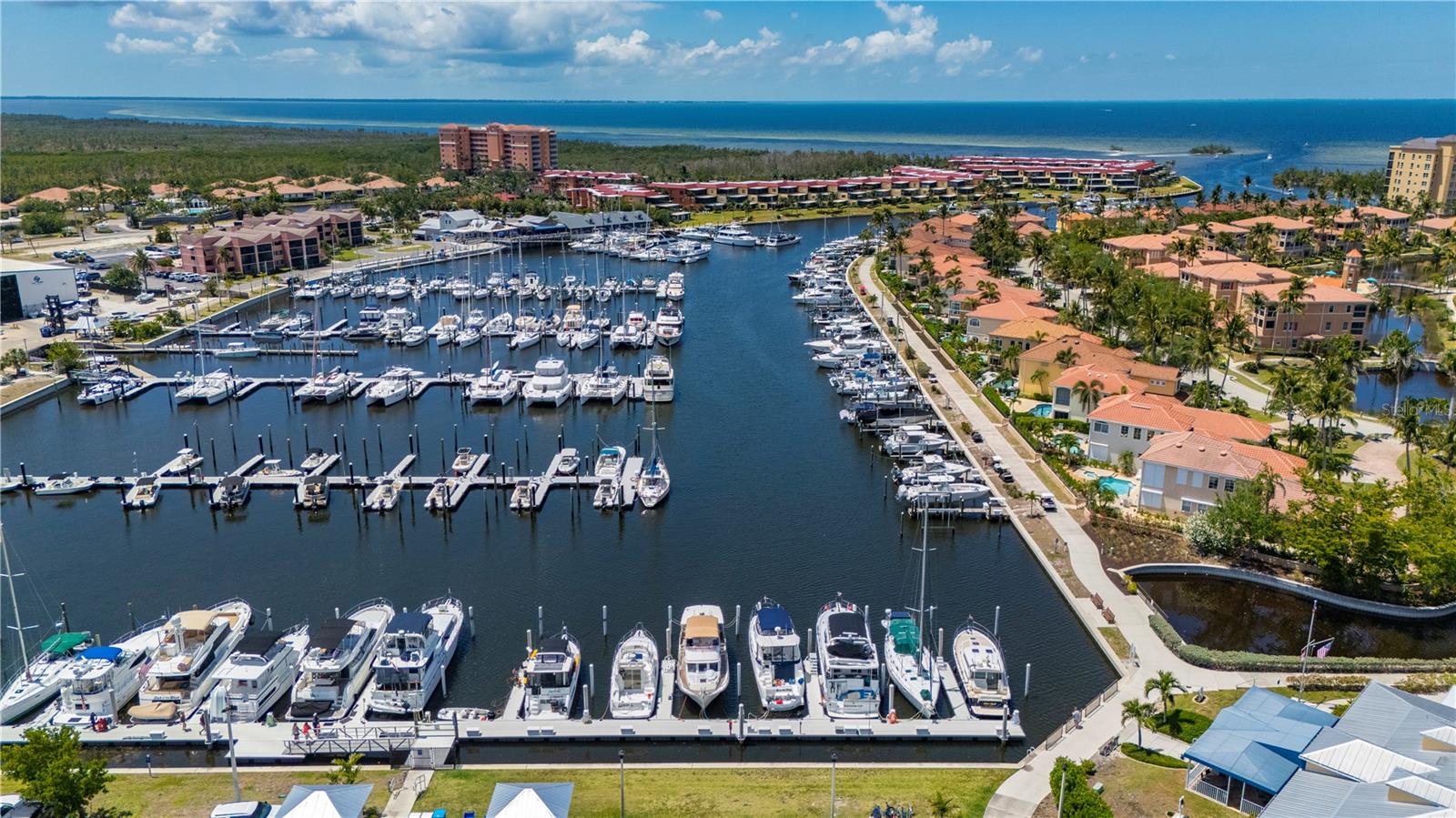 MARLIN RUN CONDO - Residential