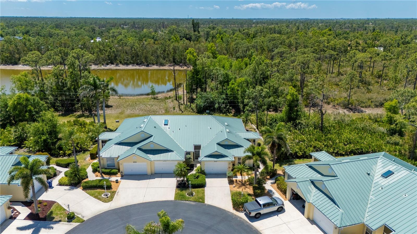 MARLIN RUN CONDO - Residential