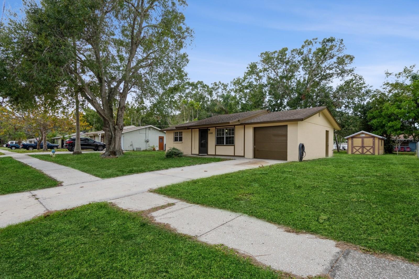 BRENTWOOD ESTATES - Residential