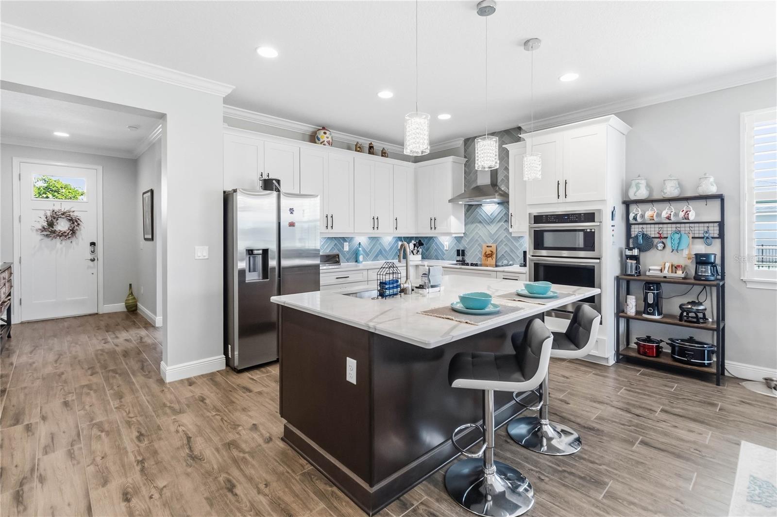 3273 SONGBIRD CIRCLE