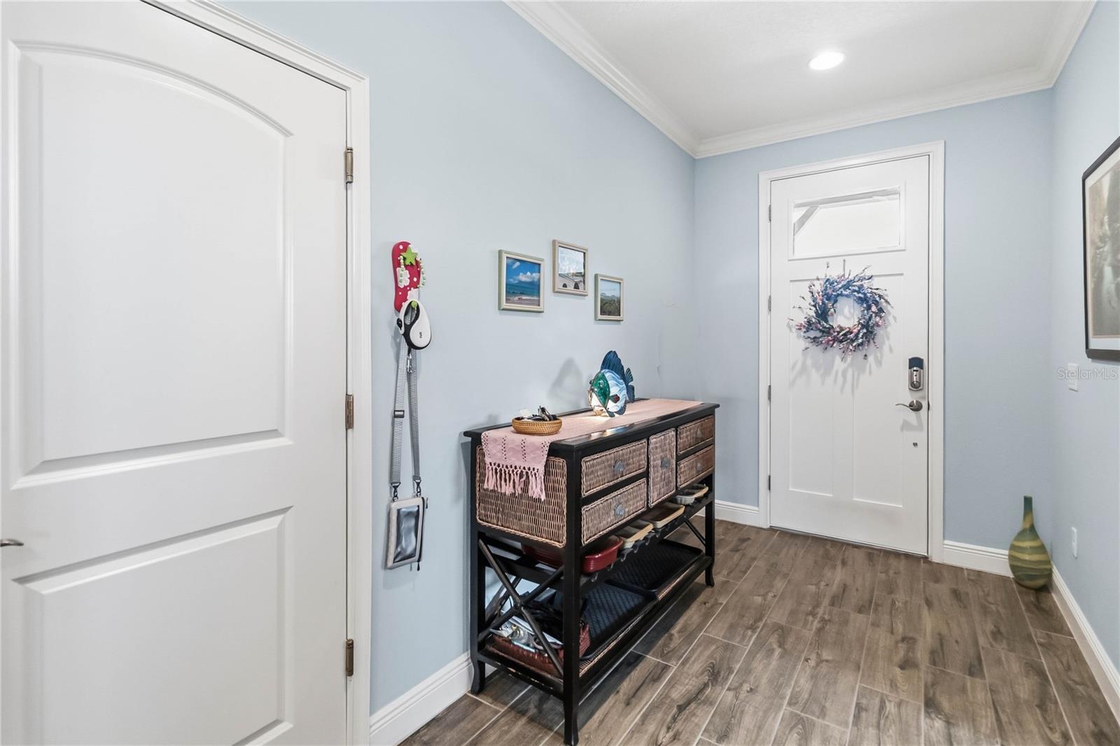 3273 SONGBIRD CIRCLE