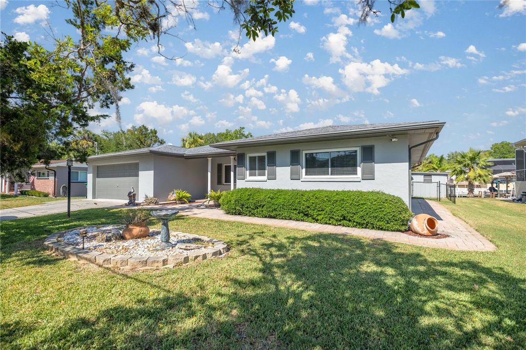 Photo of 3873 N Calusa Point, Crystal River, FL 34428 (MLS # G5085915)