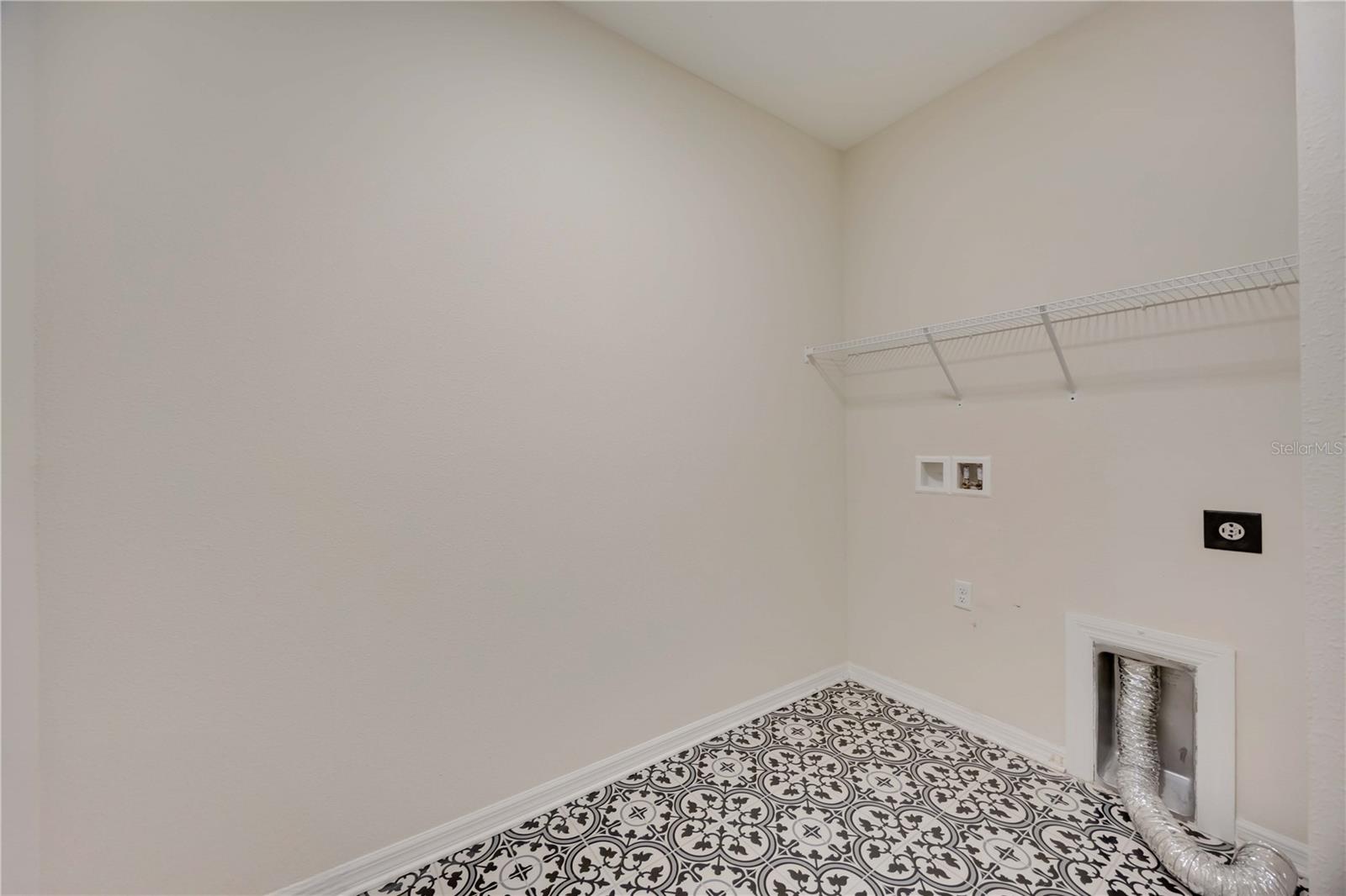 RIVERSIDE PRESERVE PH II - Residential