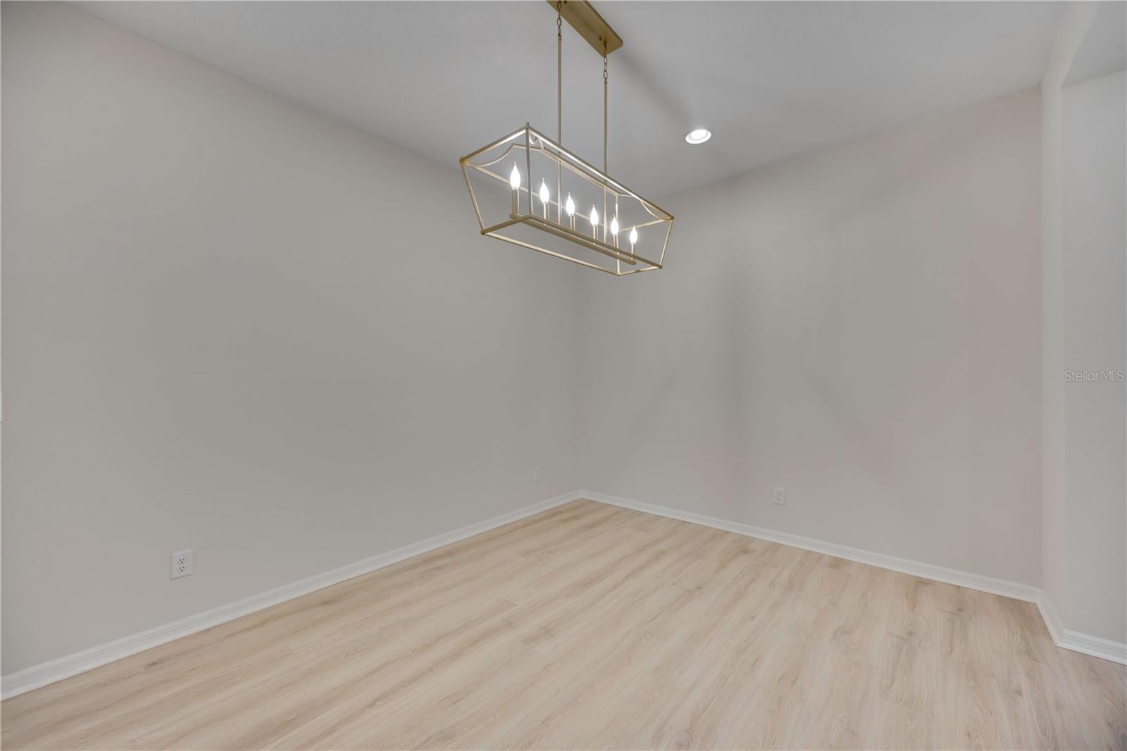 RIVERSIDE PRESERVE PH II - Residential