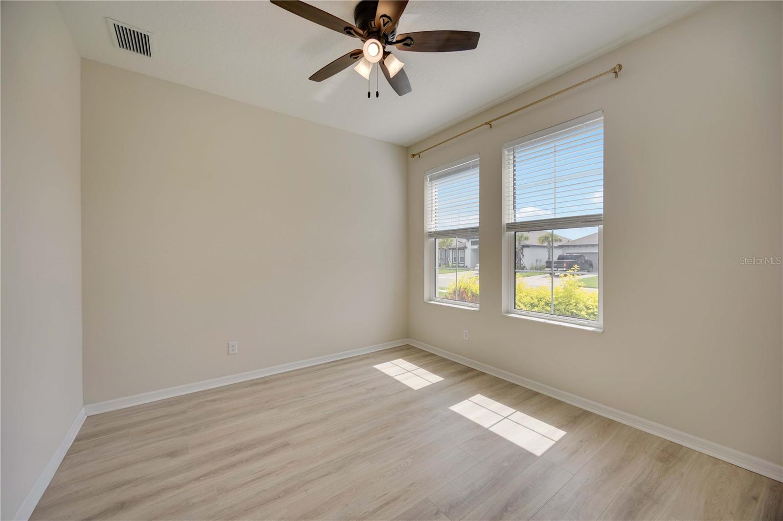 RIVERSIDE PRESERVE PH II - Residential