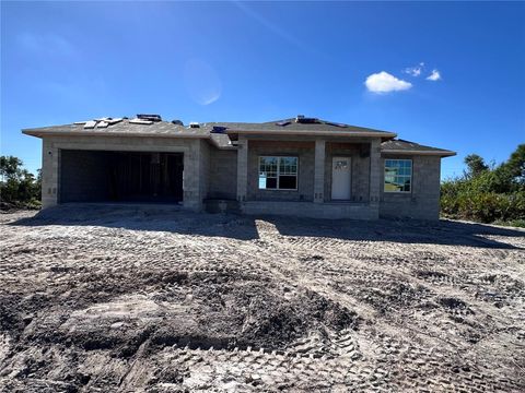 A home in PORT CHARLOTTE