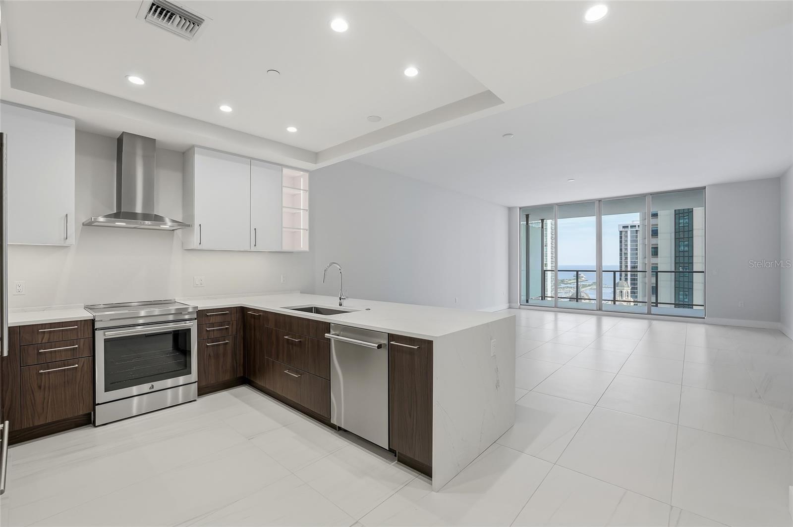 ART HOUSE - Residential