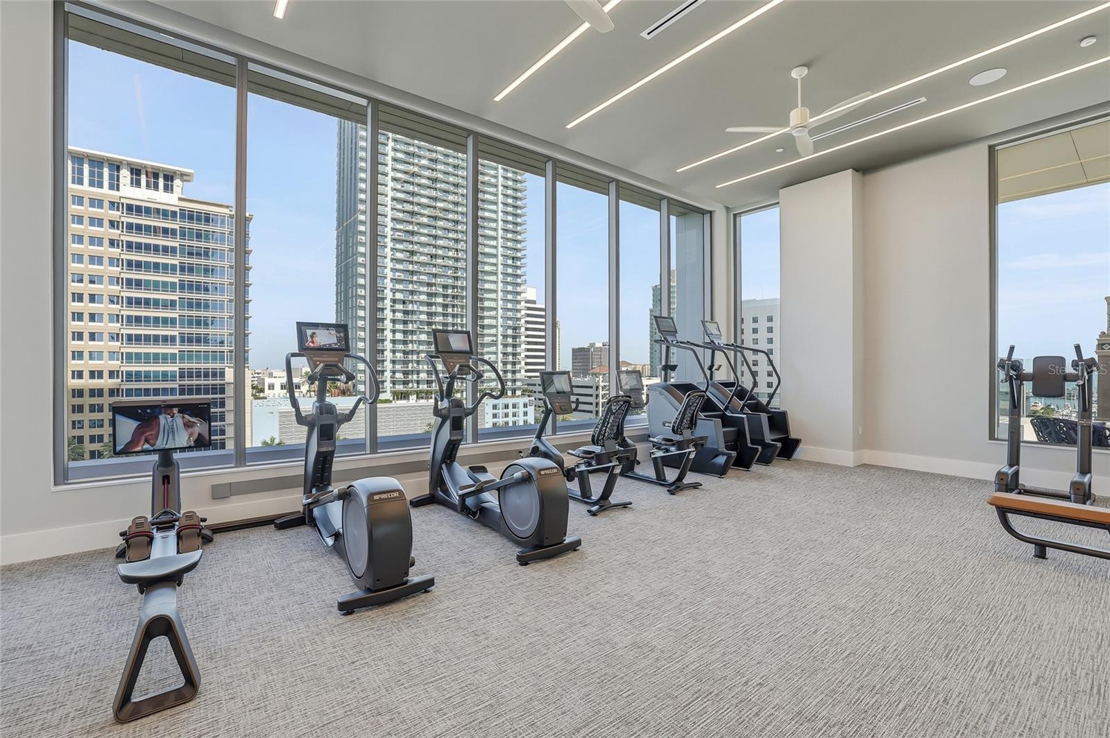 ART HOUSE - Residential