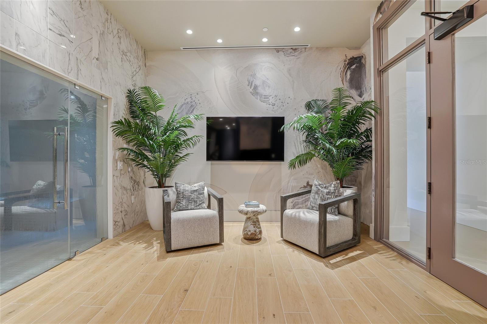 ART HOUSE - Residential