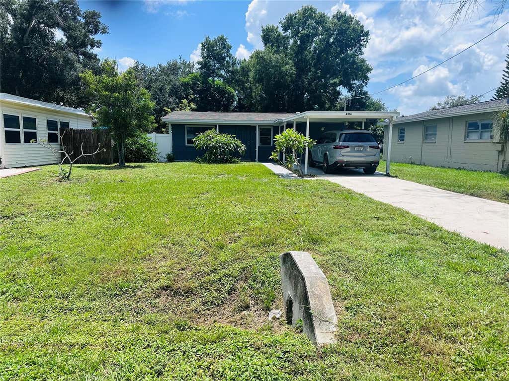 Photo of 4516 W Paxton Avenue, Tampa, FL 33611 (MLS # O6433498)